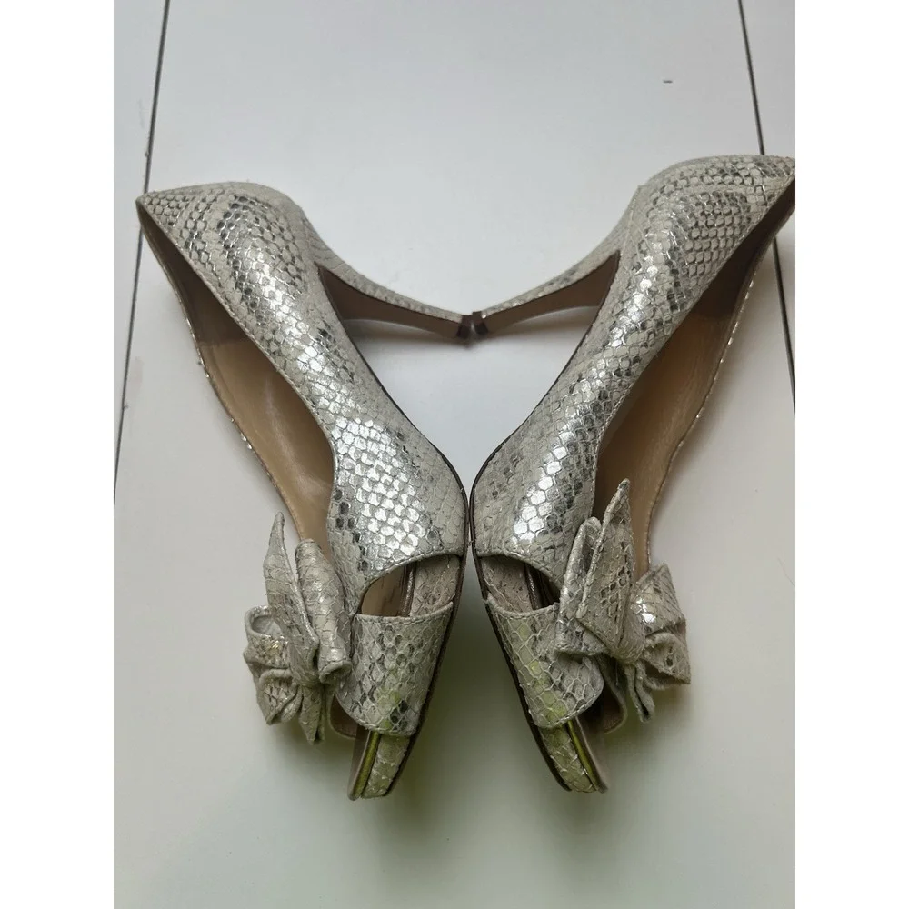 Kate Spade Peep Toe Pumps Women Leather Snakeskin Bow Heels Silver Cream 8B